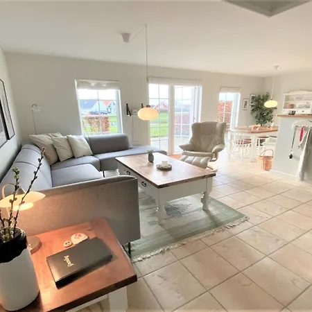 Eike - 250m From The Sea By Interhome Feriehus