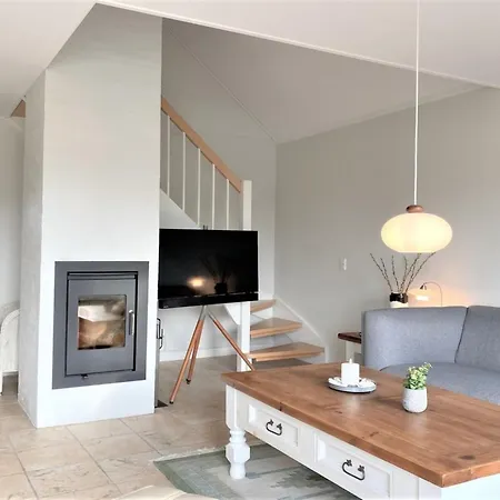 Eike - 250m From The Sea By Interhome Feriehus